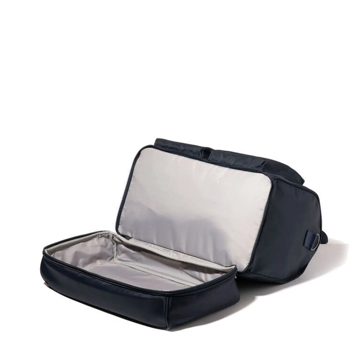 Baggallini Deluxe Fifth Avenue Weekender