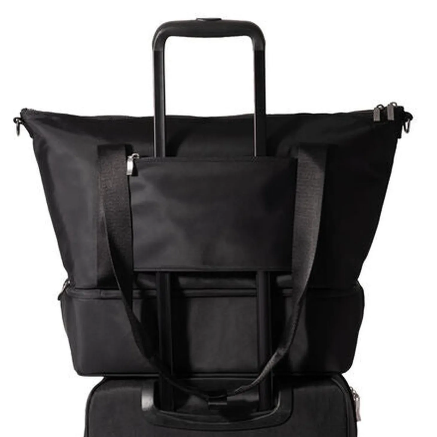 Baggallini Park Avenue Overnight Tote