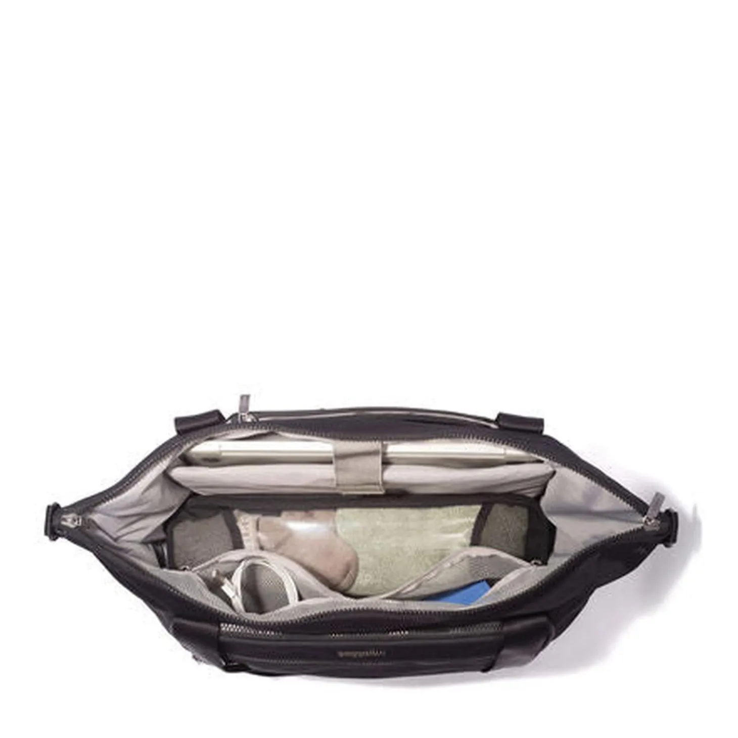 Baggallini Park Avenue Overnight Tote
