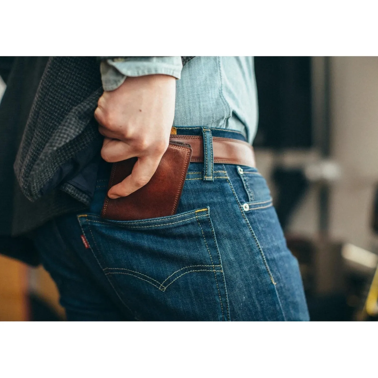 Bosca Dolce Leather Small Bifold Wallet