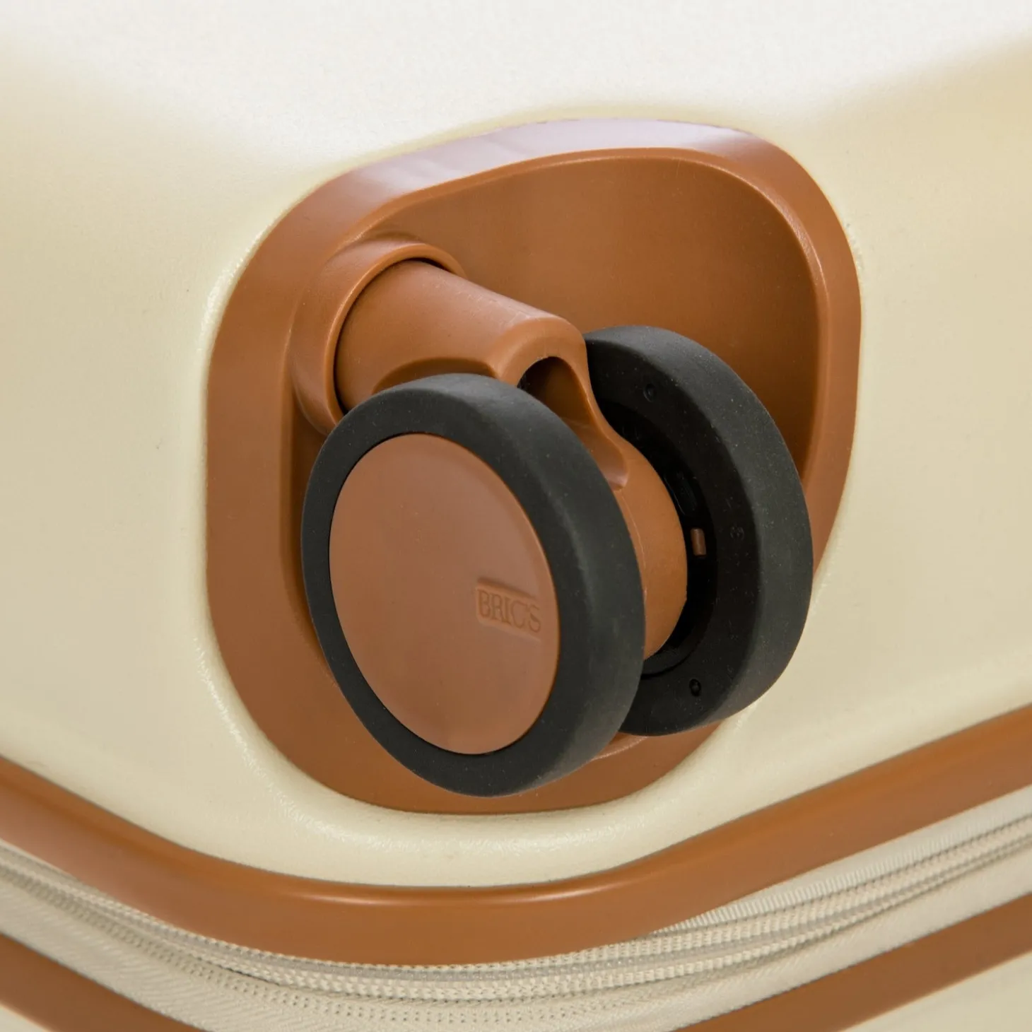 Brics Bellagio 3.0 27" Check-In Spinner