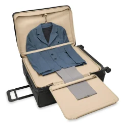 Briggs & Riley Baseline Extra Large Expandable Spinner