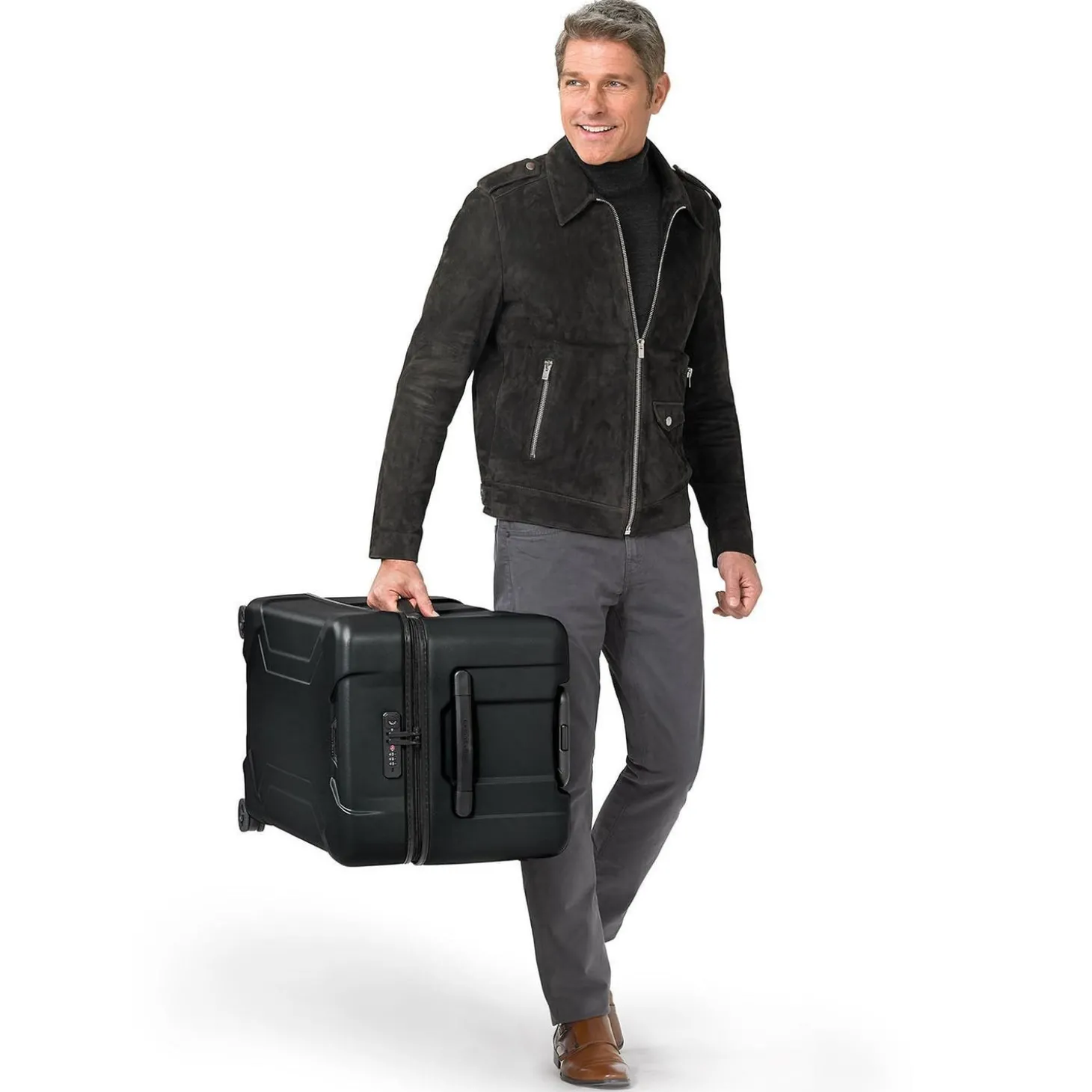 Briggs & Riley Torq Extra Large Trunk Spinner