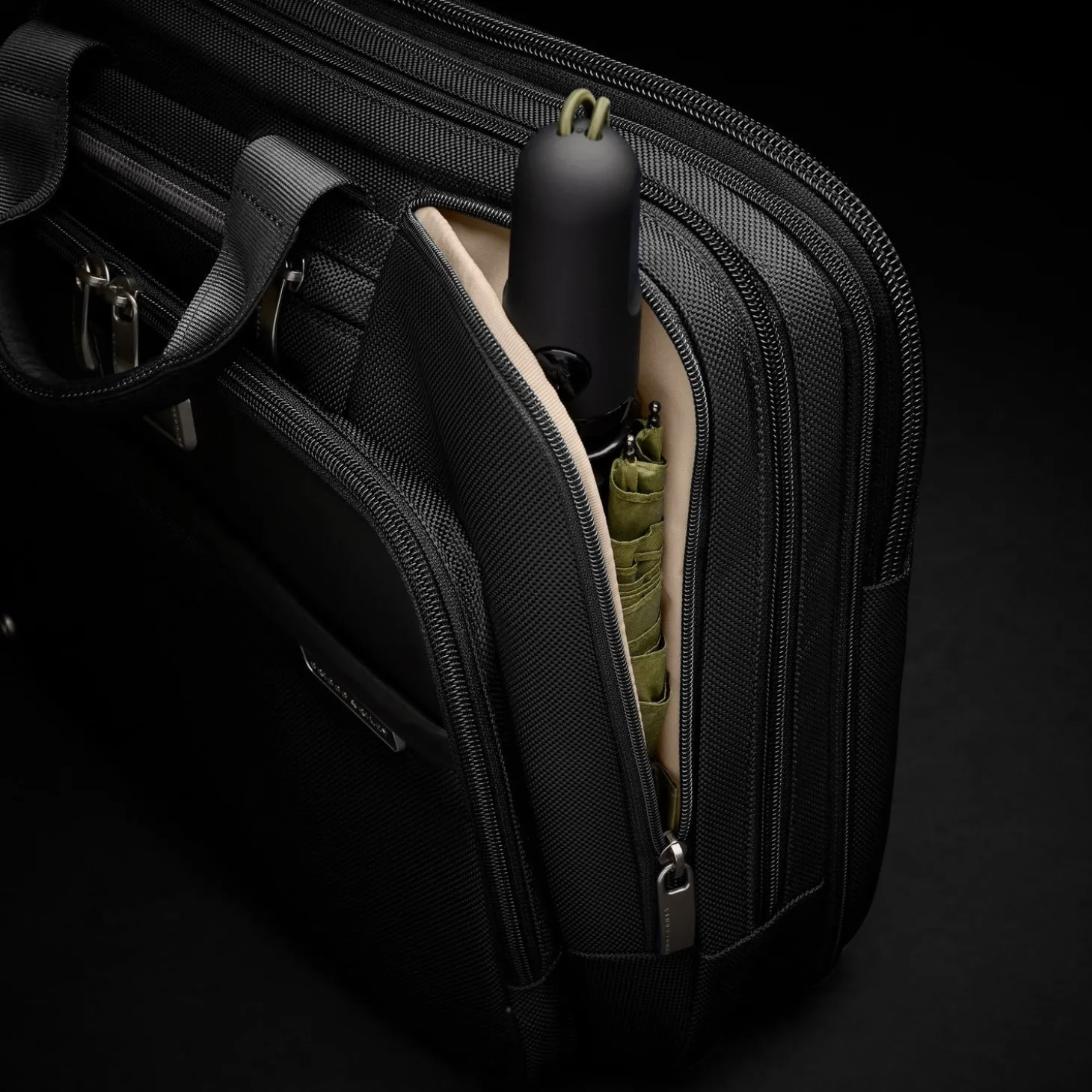 Briggs & Riley @Work 2.0 Large Expandable Brief