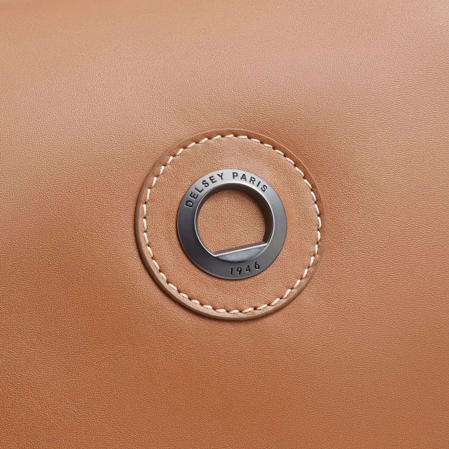 Delsey Chatelet Air 2.0 Leather Toiletry Bag