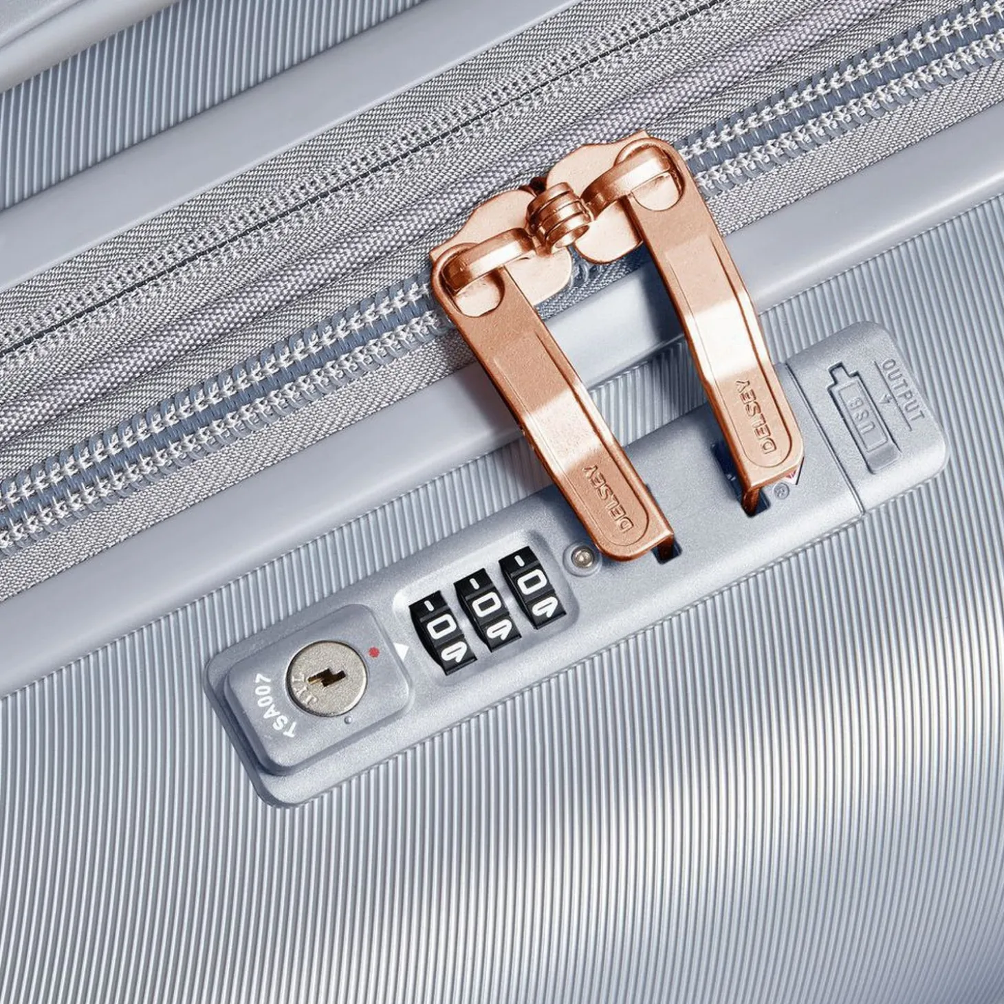 Delsey Cruise 3.0 Expandable Spinner Carry-On