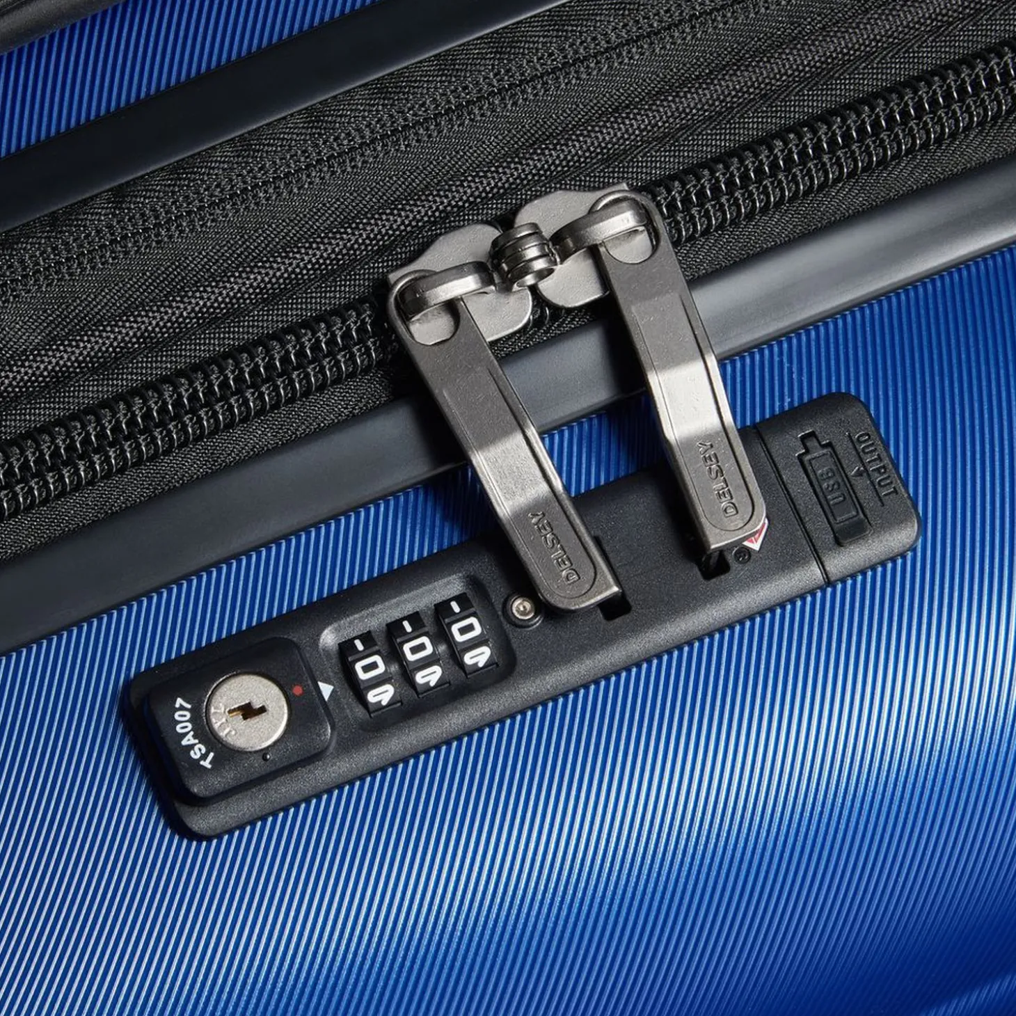 Delsey Cruise 3.0 Expandable Spinner Carry-On