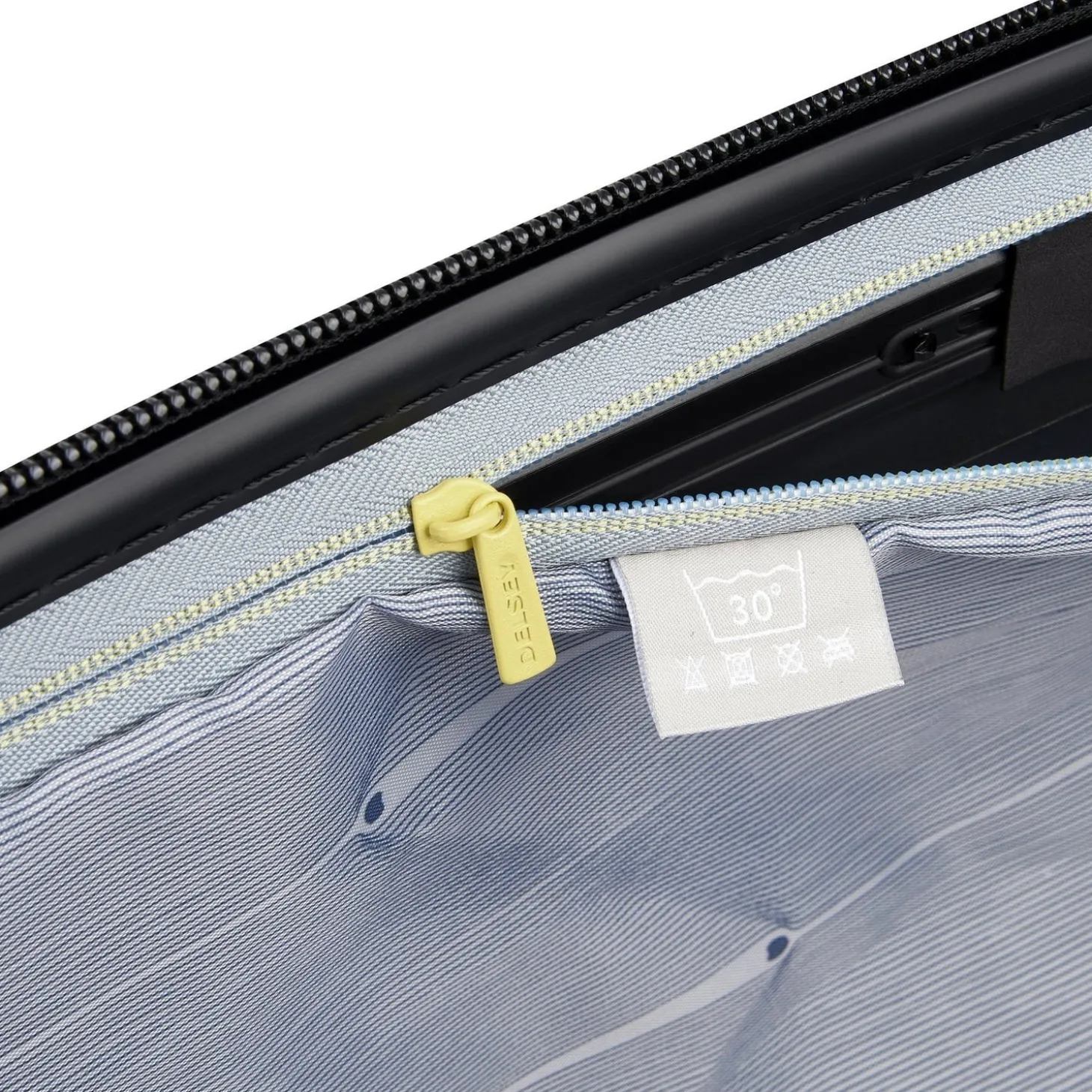 Delsey Cruise 3.0 26" Trunk Spinner