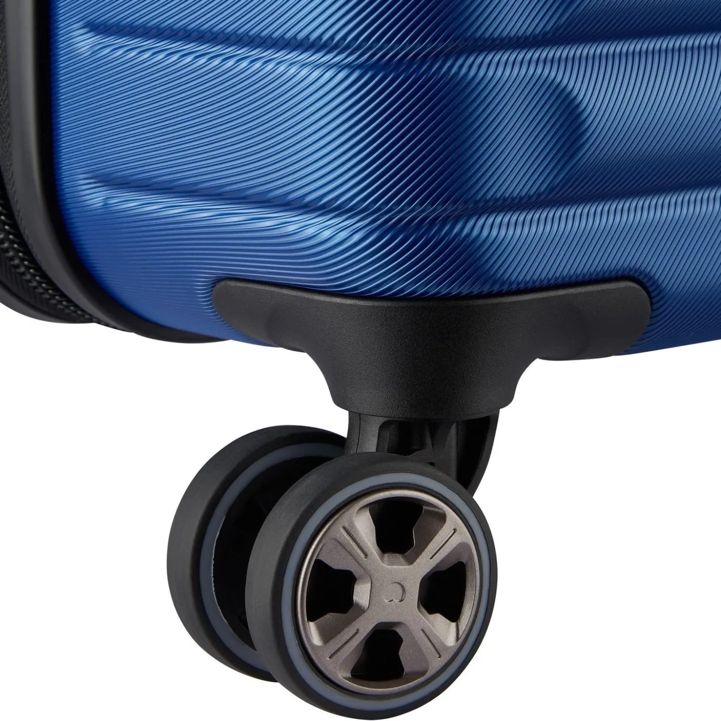 Delsey Cruise 3.0 26" Trunk Spinner