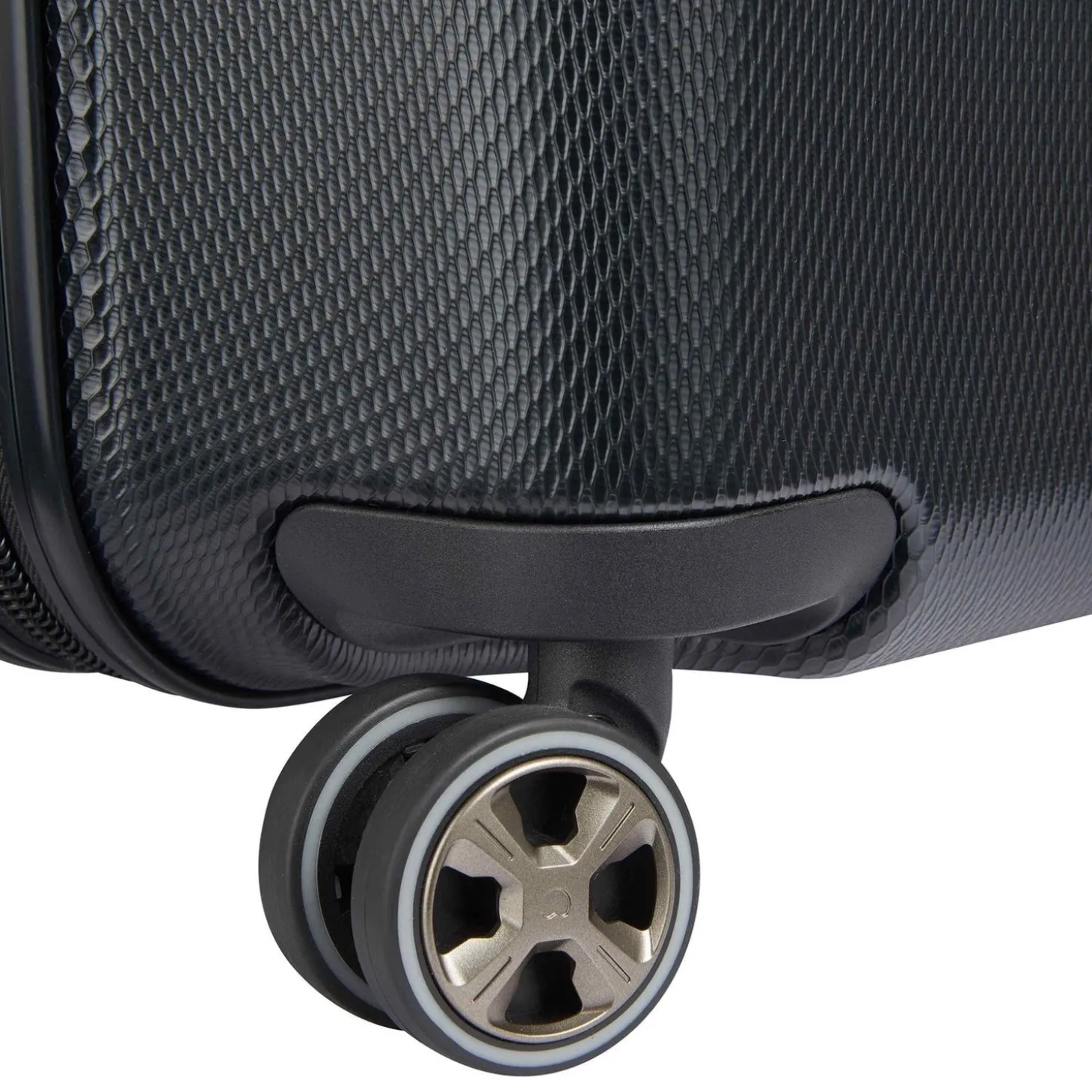 Delsey Flanerie SE Spinner Carry-On