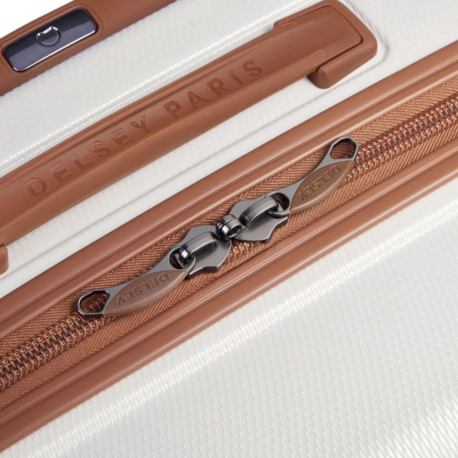 Delsey Flanerie SE Spinner Carry-On