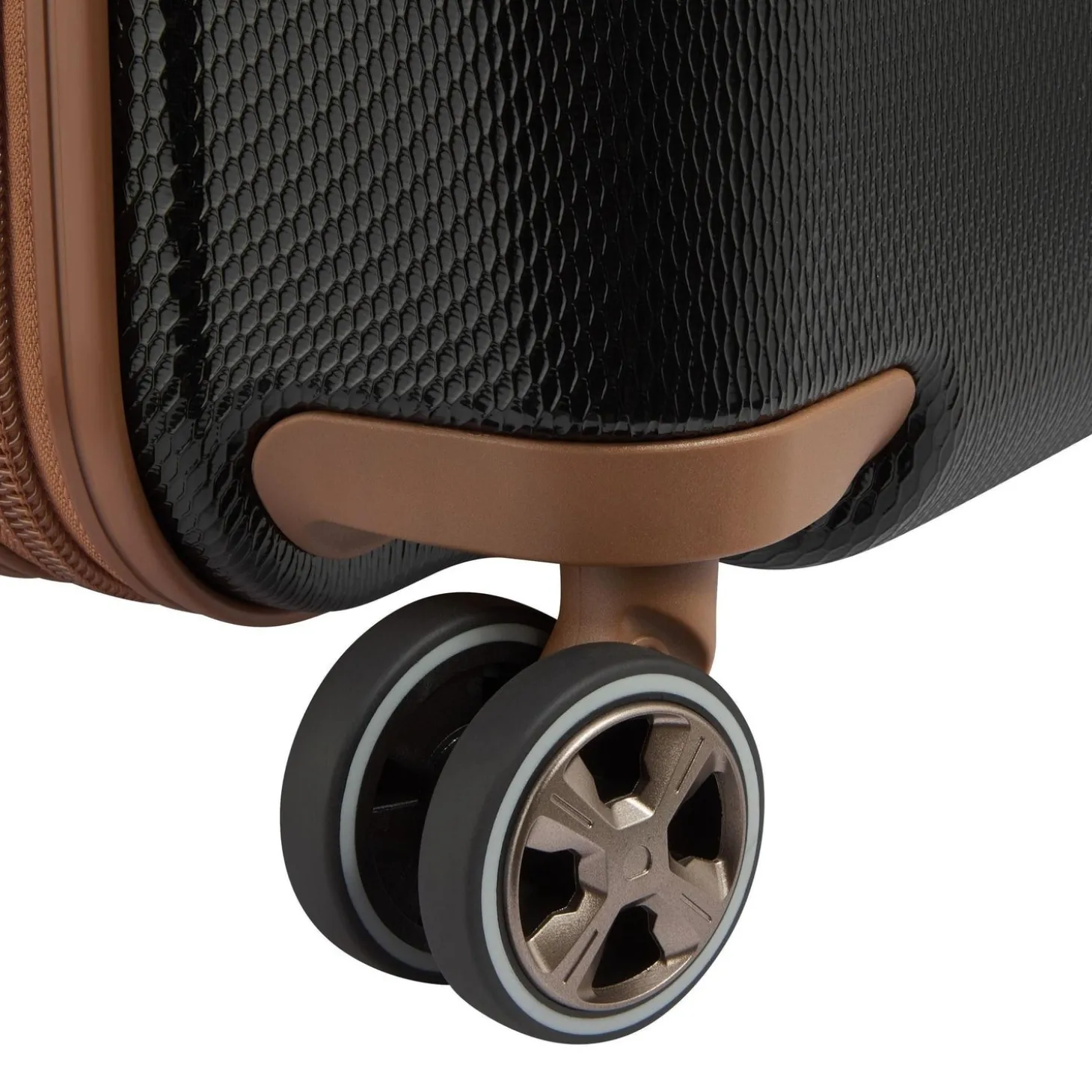 Delsey Flanerie SE Spinner Carry-On
