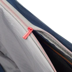 Delsey Helium DLX 20