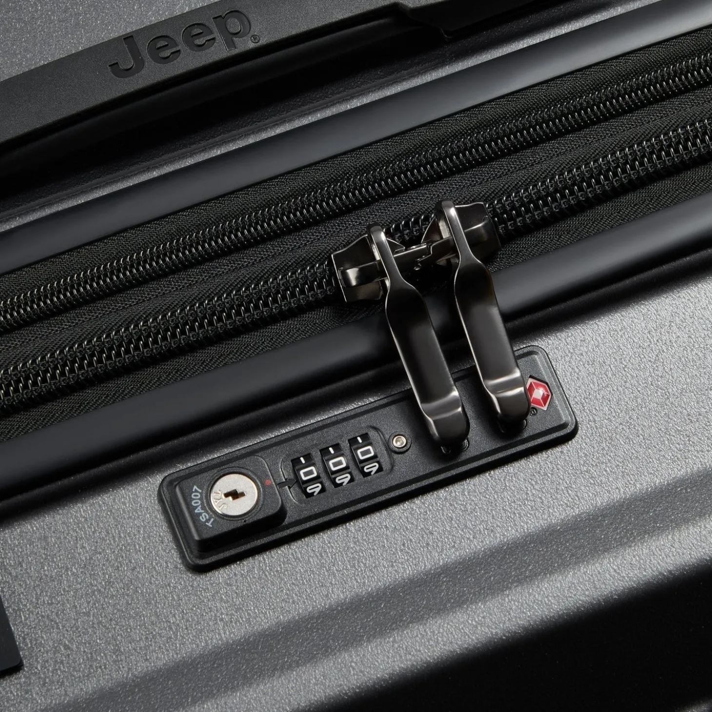 Delsey Jeep JH001A 29" Spinner Trunk