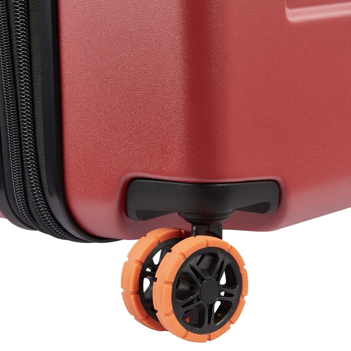 Delsey Jeep JH002B 28" Spinner Trunk