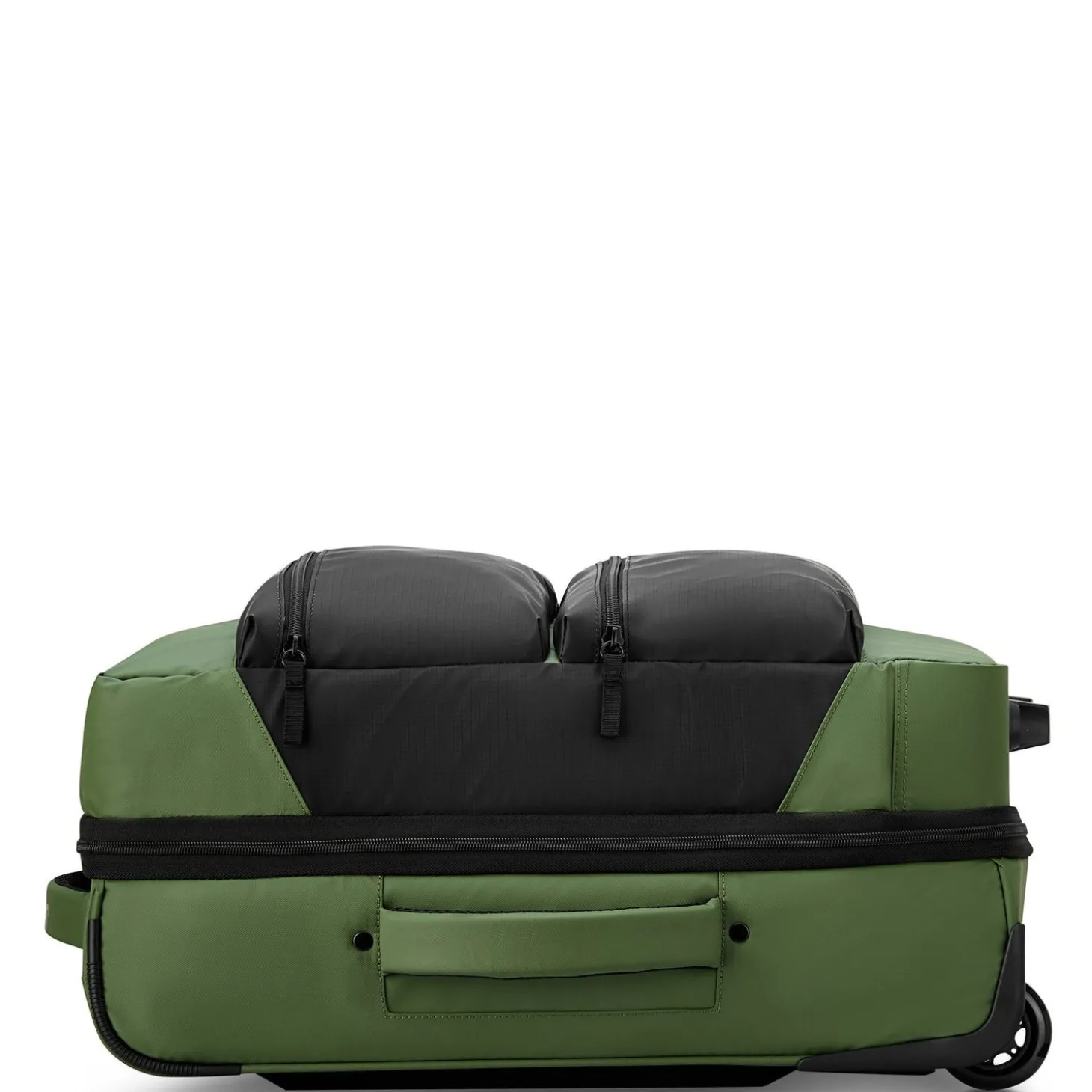 Delsey Jeep JS006B 20" Rolling Duffel