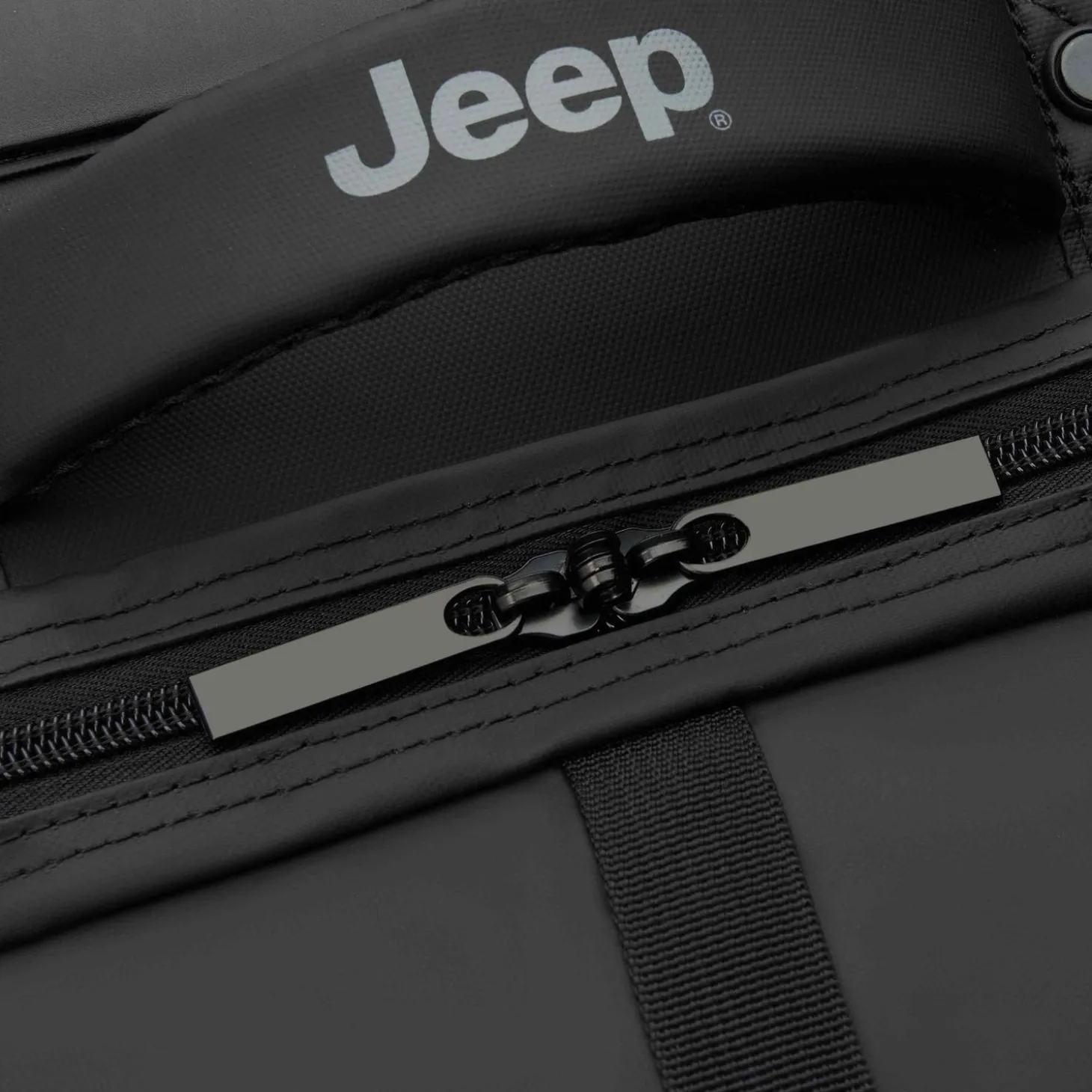 Delsey Jeep JS006B 27" Rolling Duffel