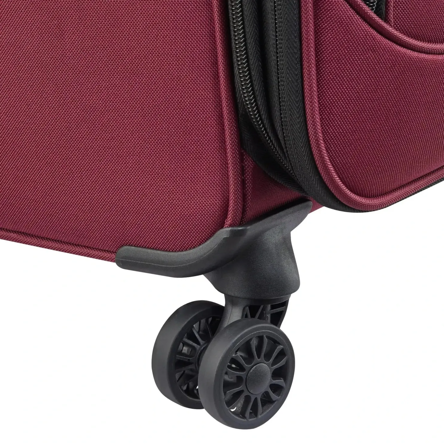 Delsey Sky Max 3.0 Expandable 31" Spinner