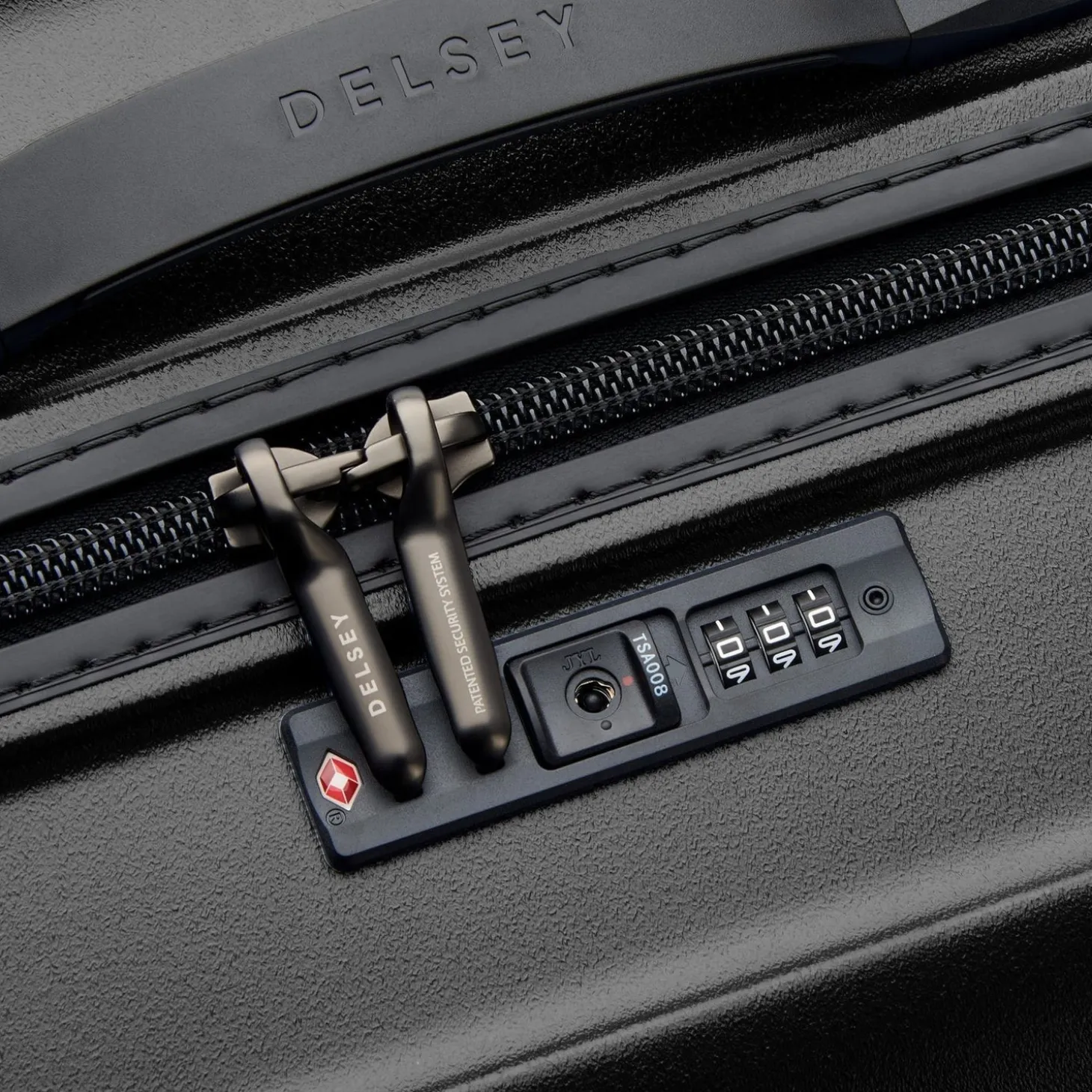 Delsey Turenne 2.0 27" Spinner