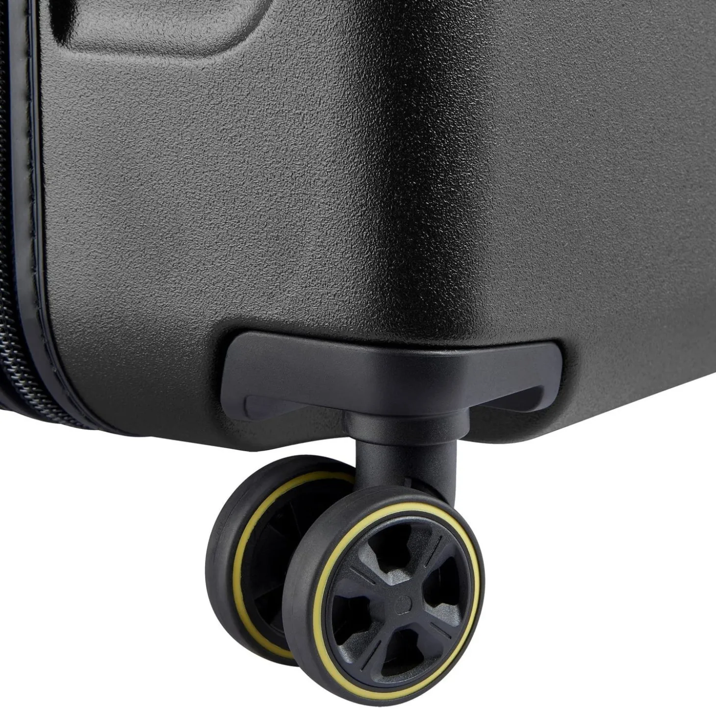 Delsey Turenne 2.0 27" Spinner