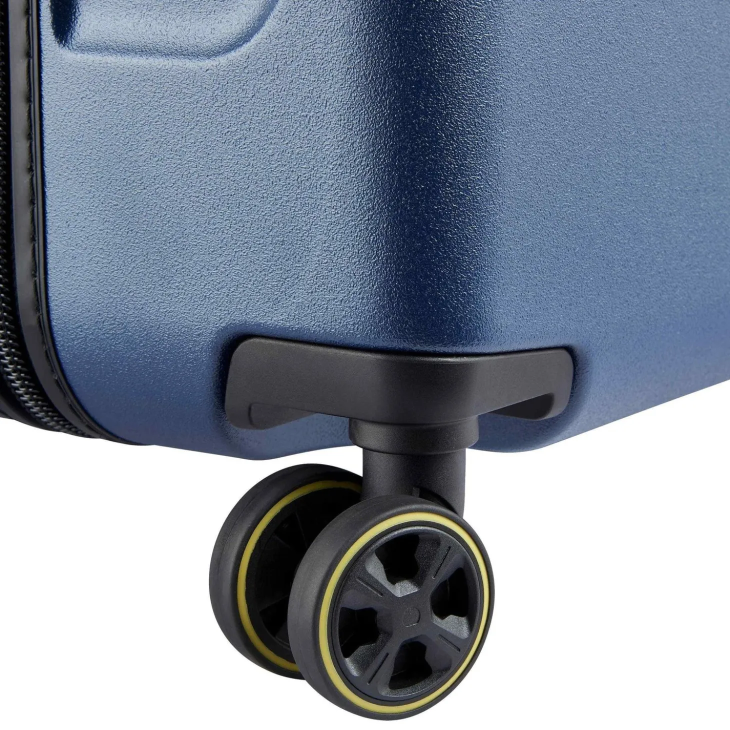Delsey Turenne 2.0 27" Spinner