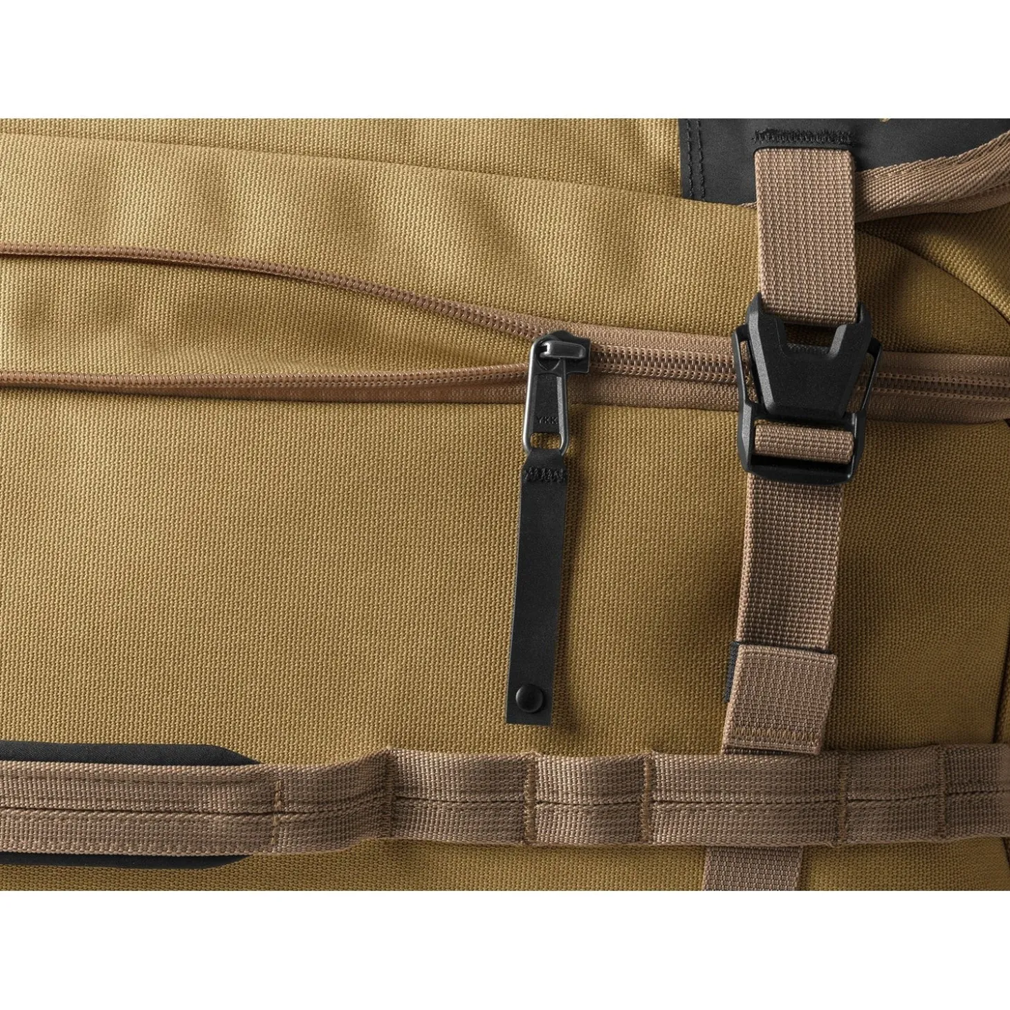 Eagle Creek Gear Warrior XE 2-Wheeled Convertible Carry-On
