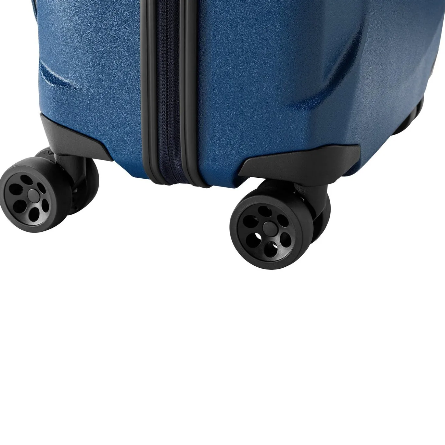 Eagle Creek Tarmac 4 Wheeled 26" Spinner