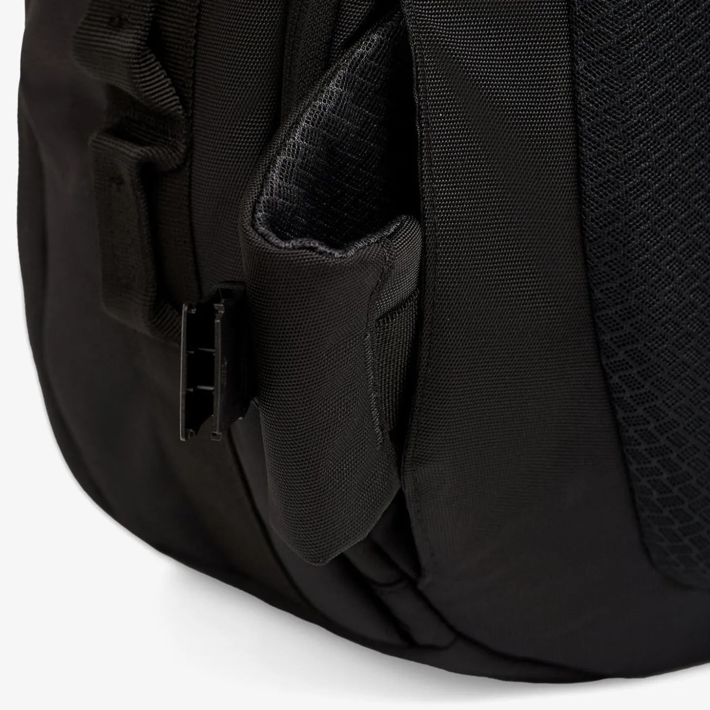 Eagle Creek Tour Lite Travel Pack 38L