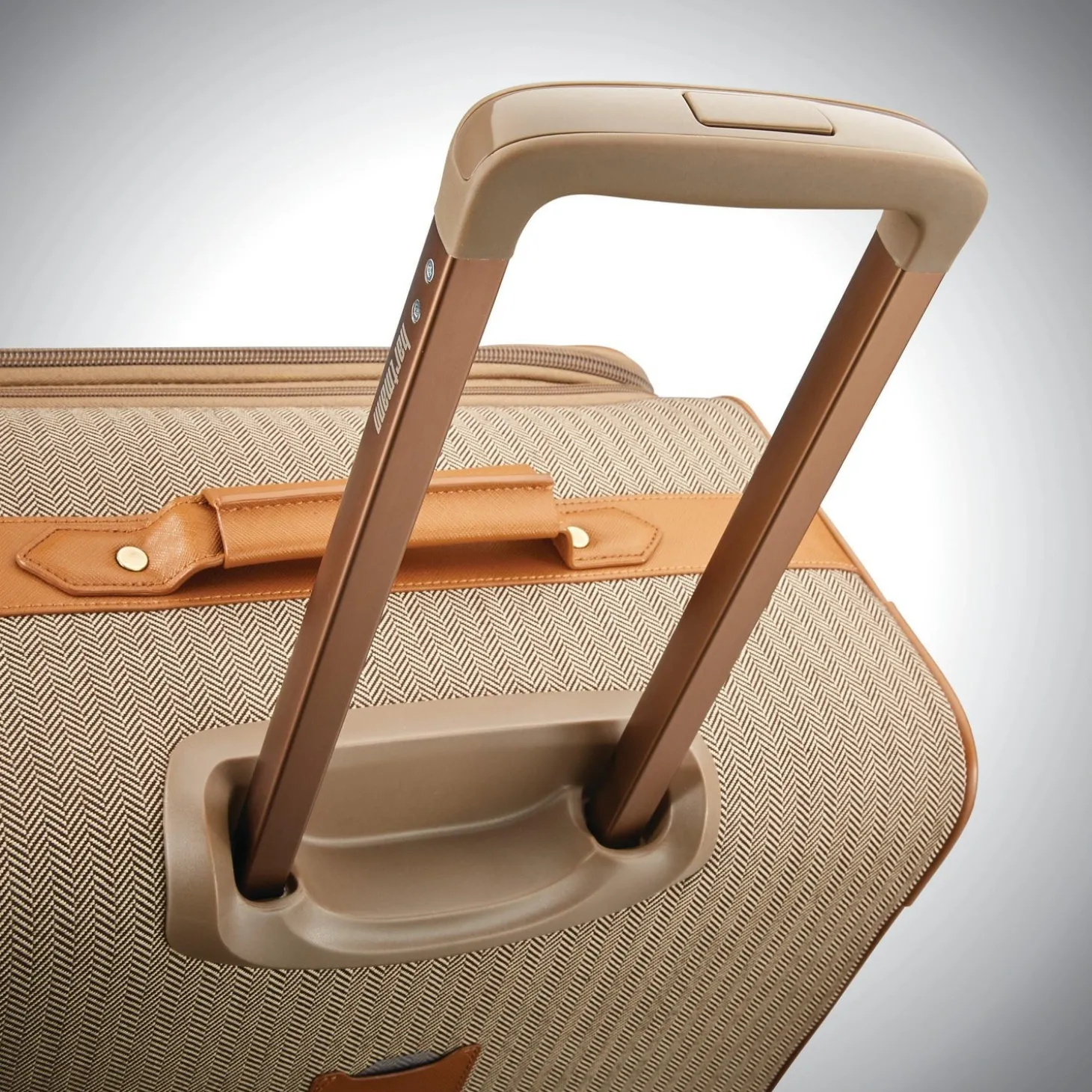 Hartmann Herringbone Deluxe Medium Journey Expandable Spinner