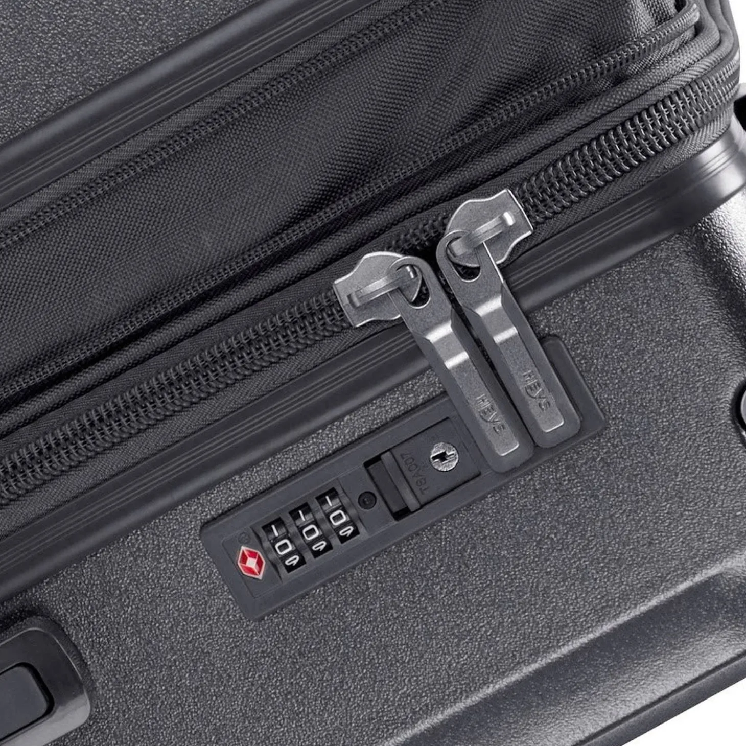Heys Luxe 26" Spinner