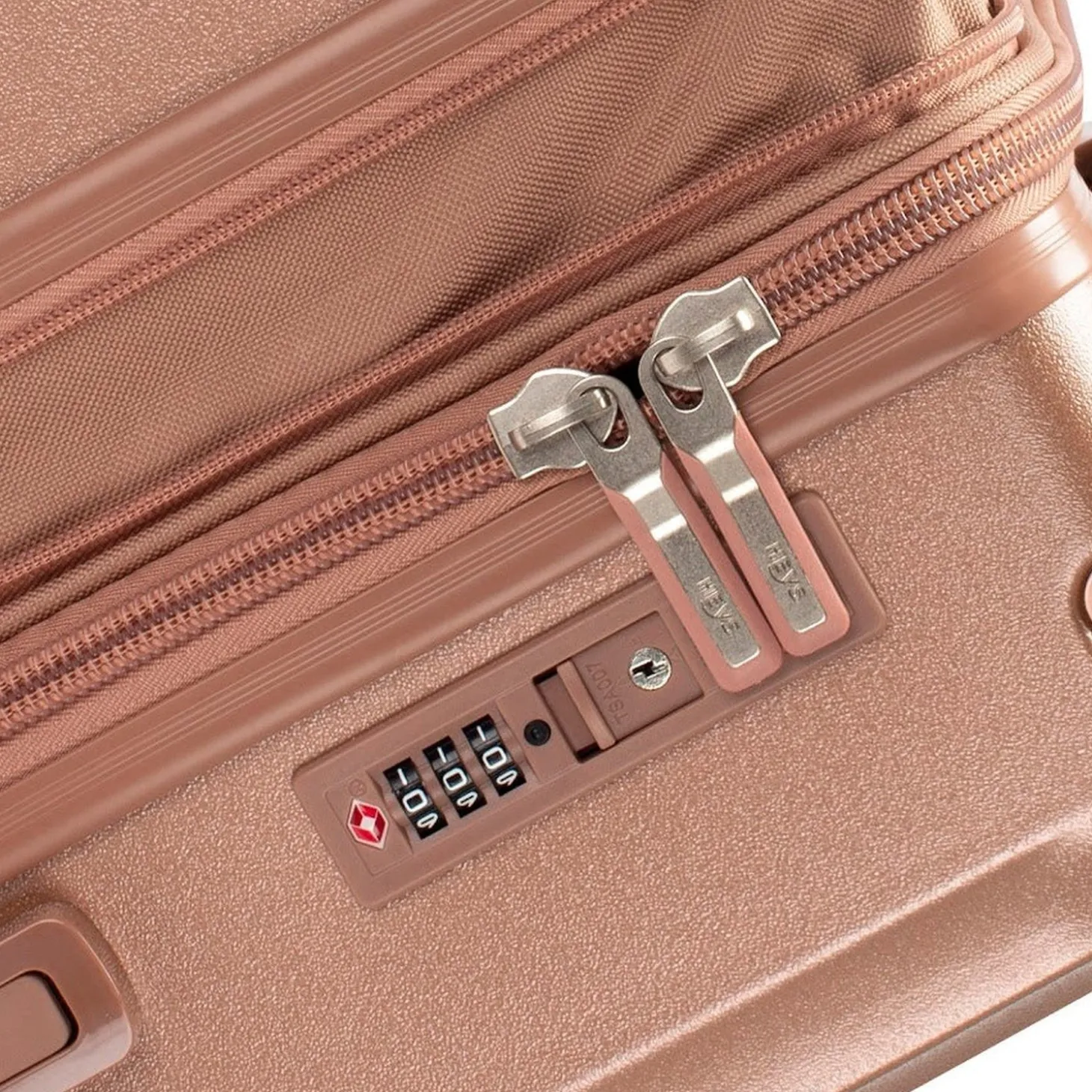 Heys Luxe 30" Spinner