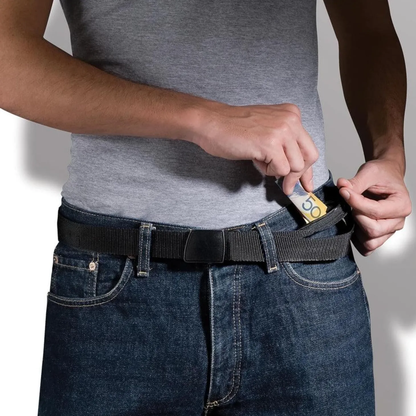 Pacsafe Cashsafe Wallet Belt
