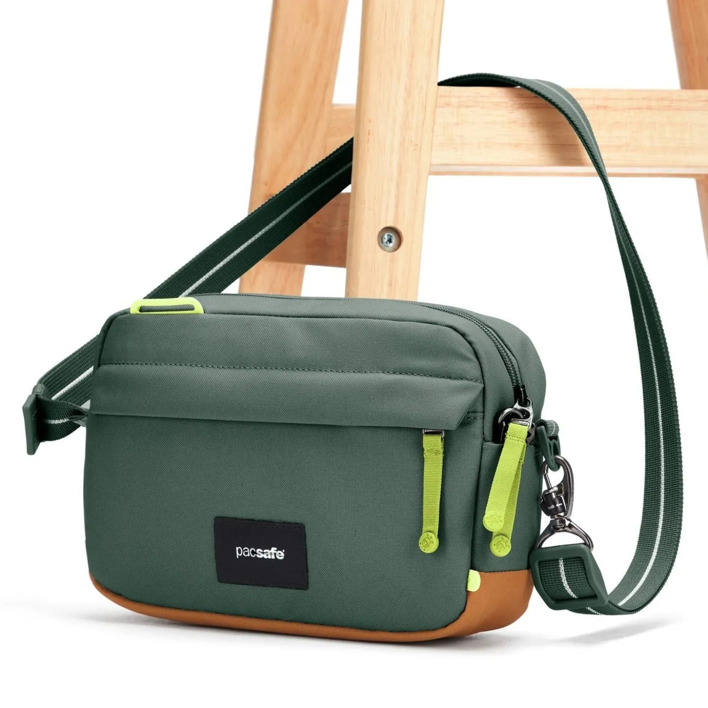Pacsafe GO Crossbody