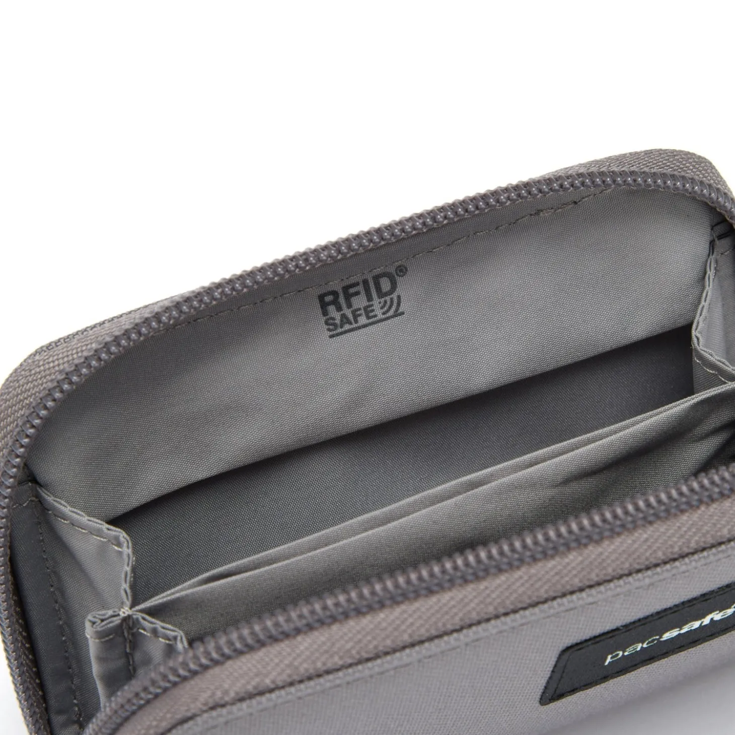 Pacsafe RFIDsafe Card Wallet