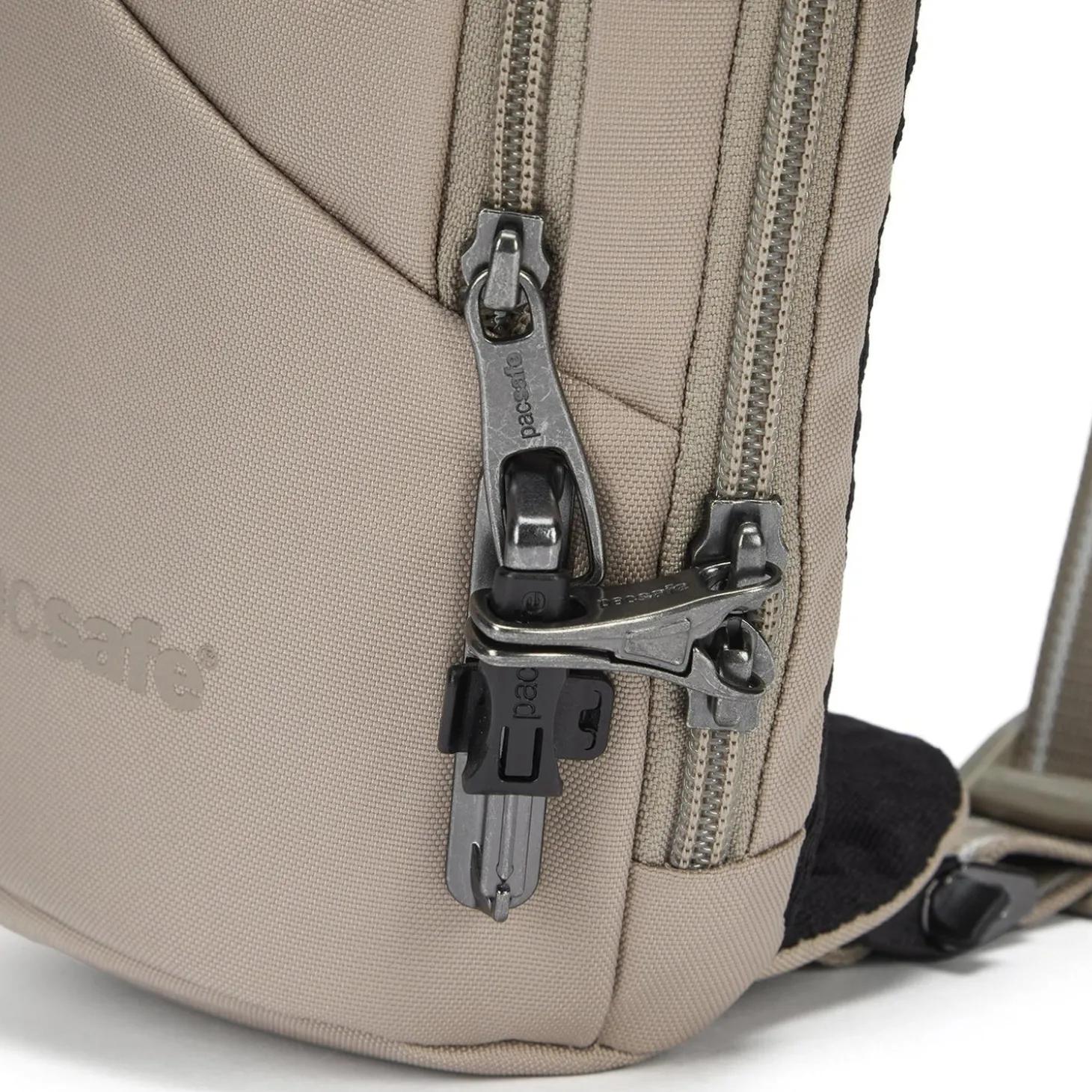 Pacsafe V Action Sling