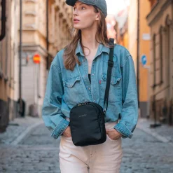 Pacsafe V Companion Crossbody