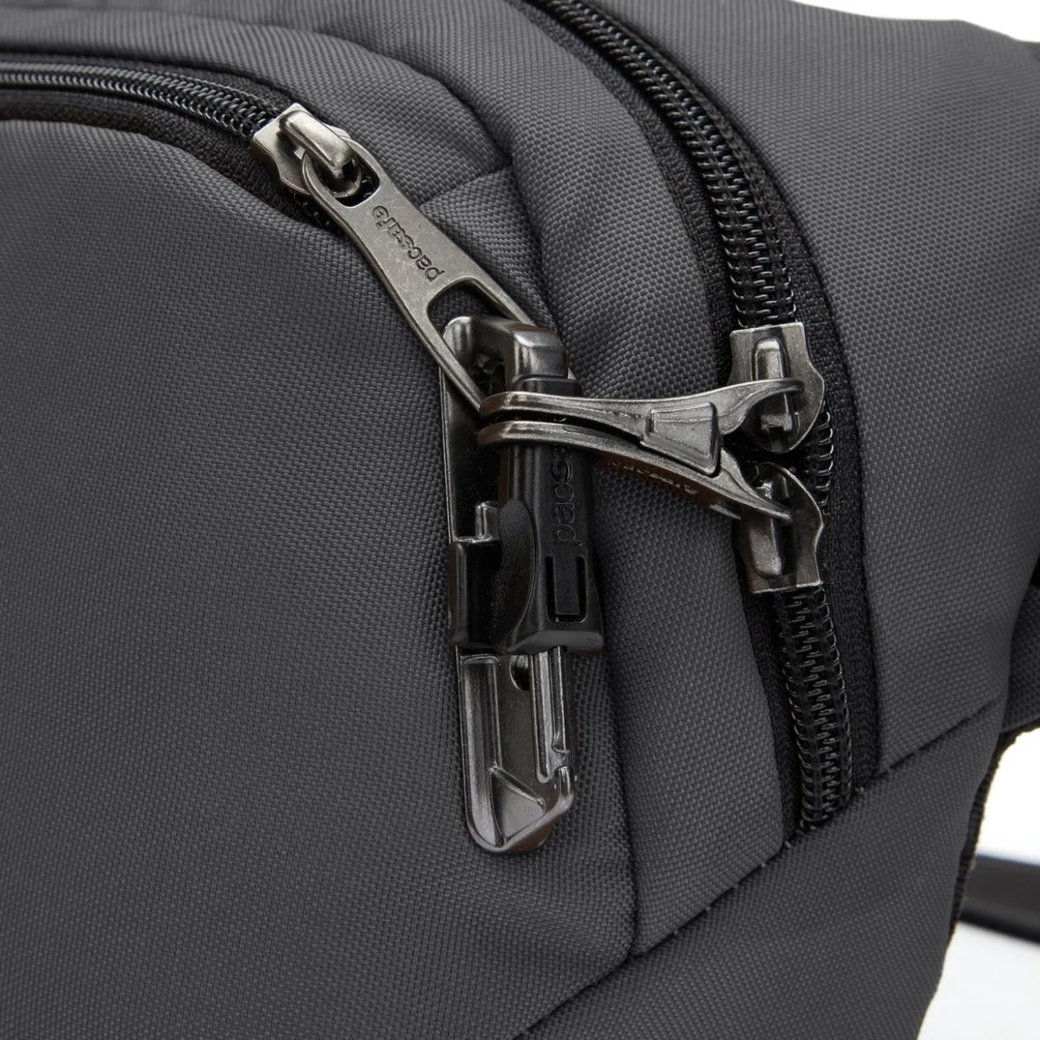 Pacsafe V Hip Pack
