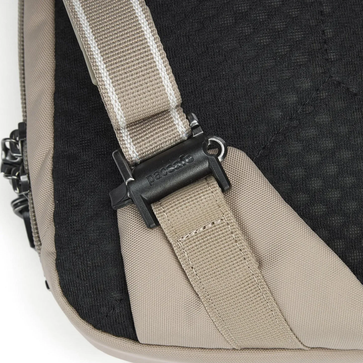 Pacsafe V Tech Sling