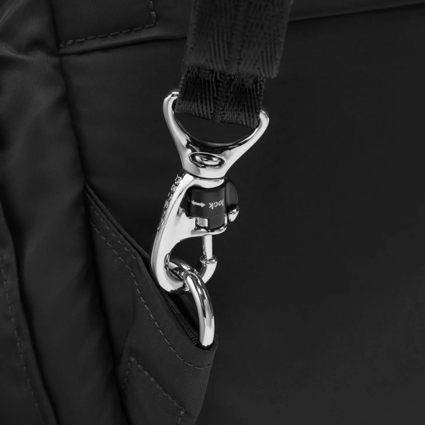 Pacsafe W 10L Backpack