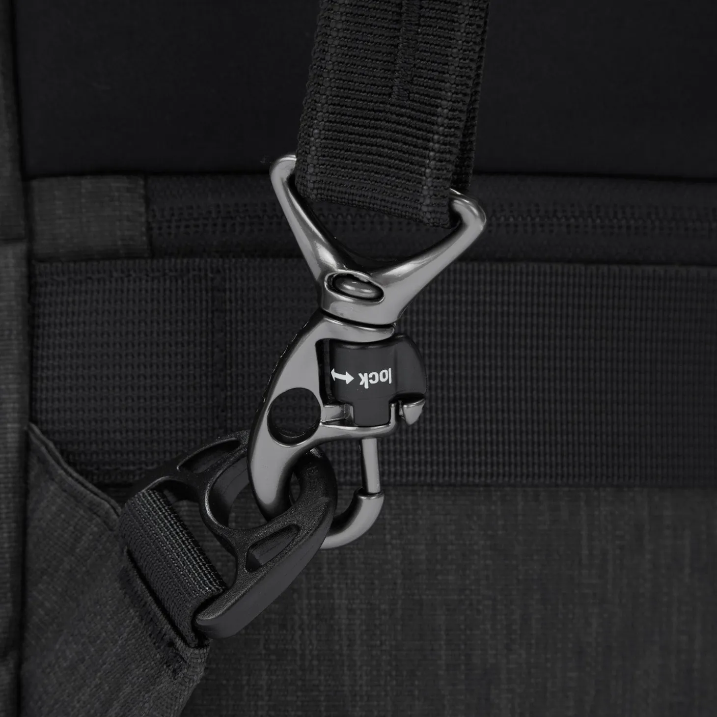 Pacsafe X 25L Backpack