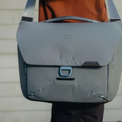 Peak Design Everyday Messenger 13L
