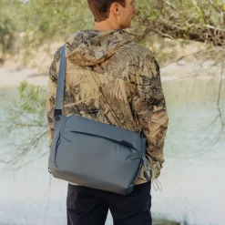 Peak Design Everyday Sling 10L