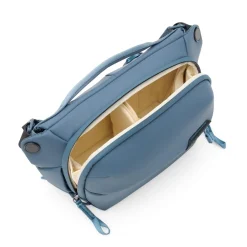 Peak Design Everyday Sling 3L