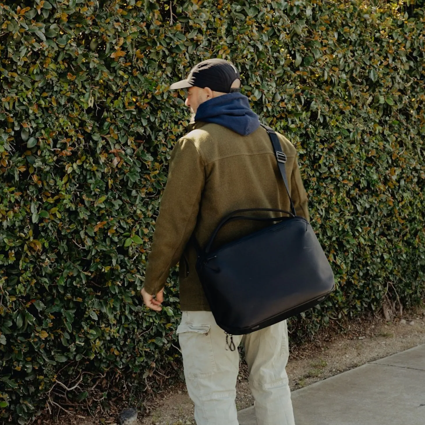 Peak Design Travel Weekender 25L