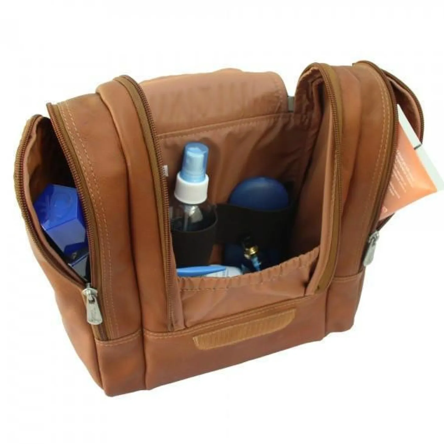 Piel Leather Hanging Travel Toiletry Kit