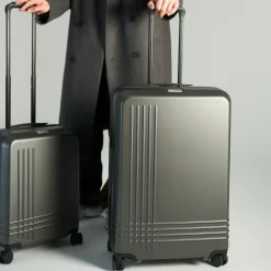 Roam Luggage Hardside Carry-On Spinner