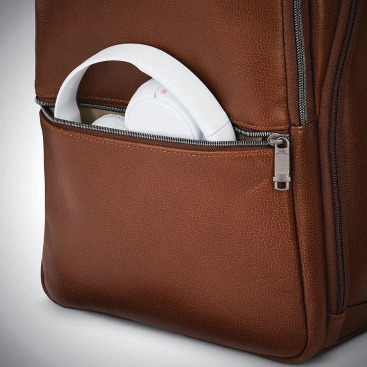 Samsonite Classic Leather Slim Backpack