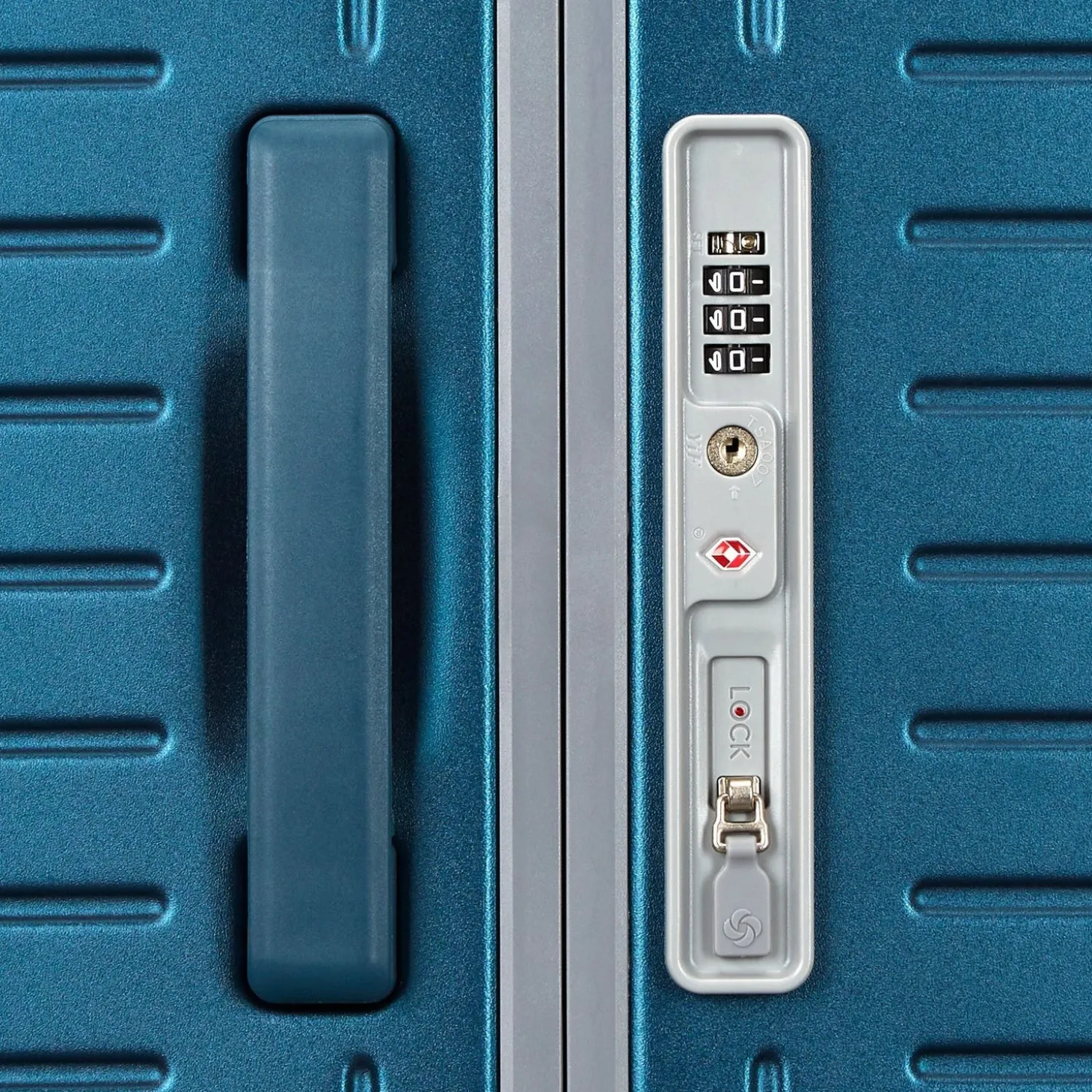 Samsonite Framelock Max Carry-On Spinner