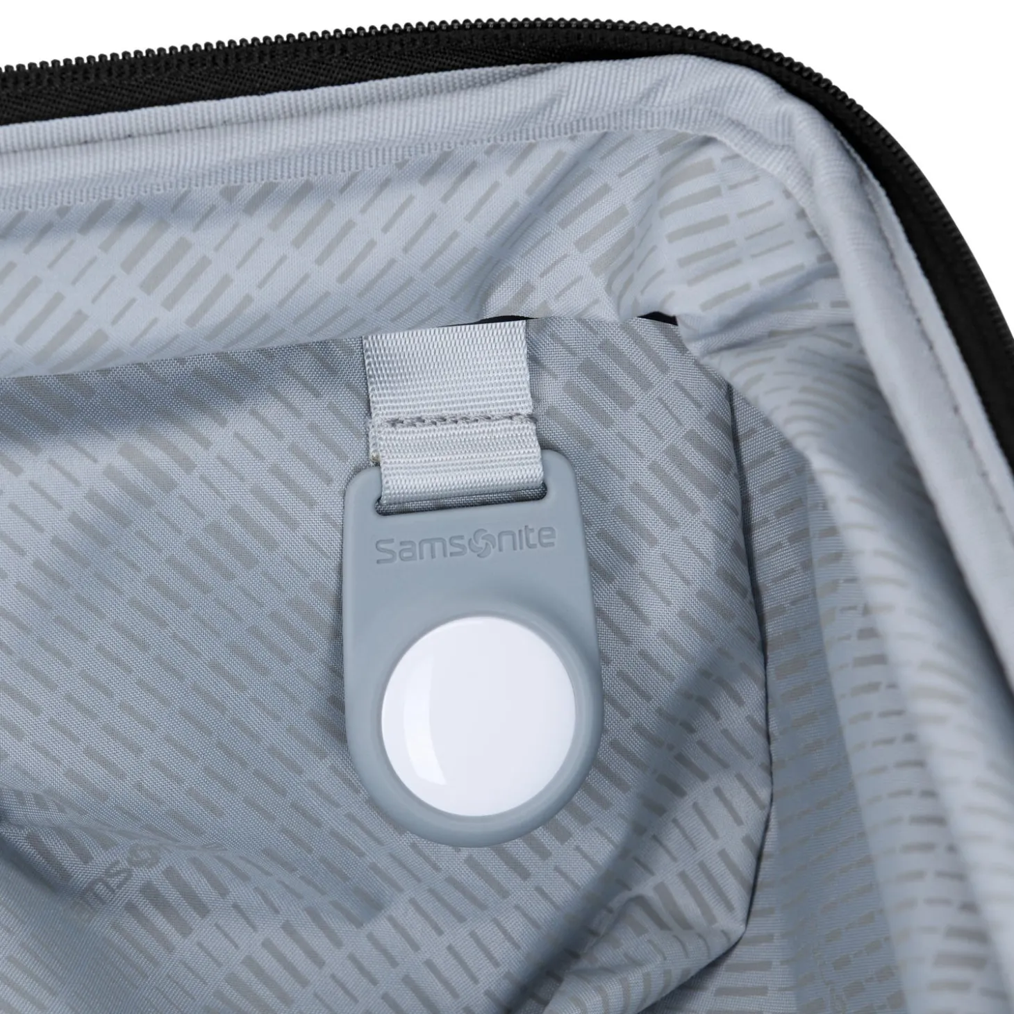Samsonite Opto 4 Carry-On Spinner