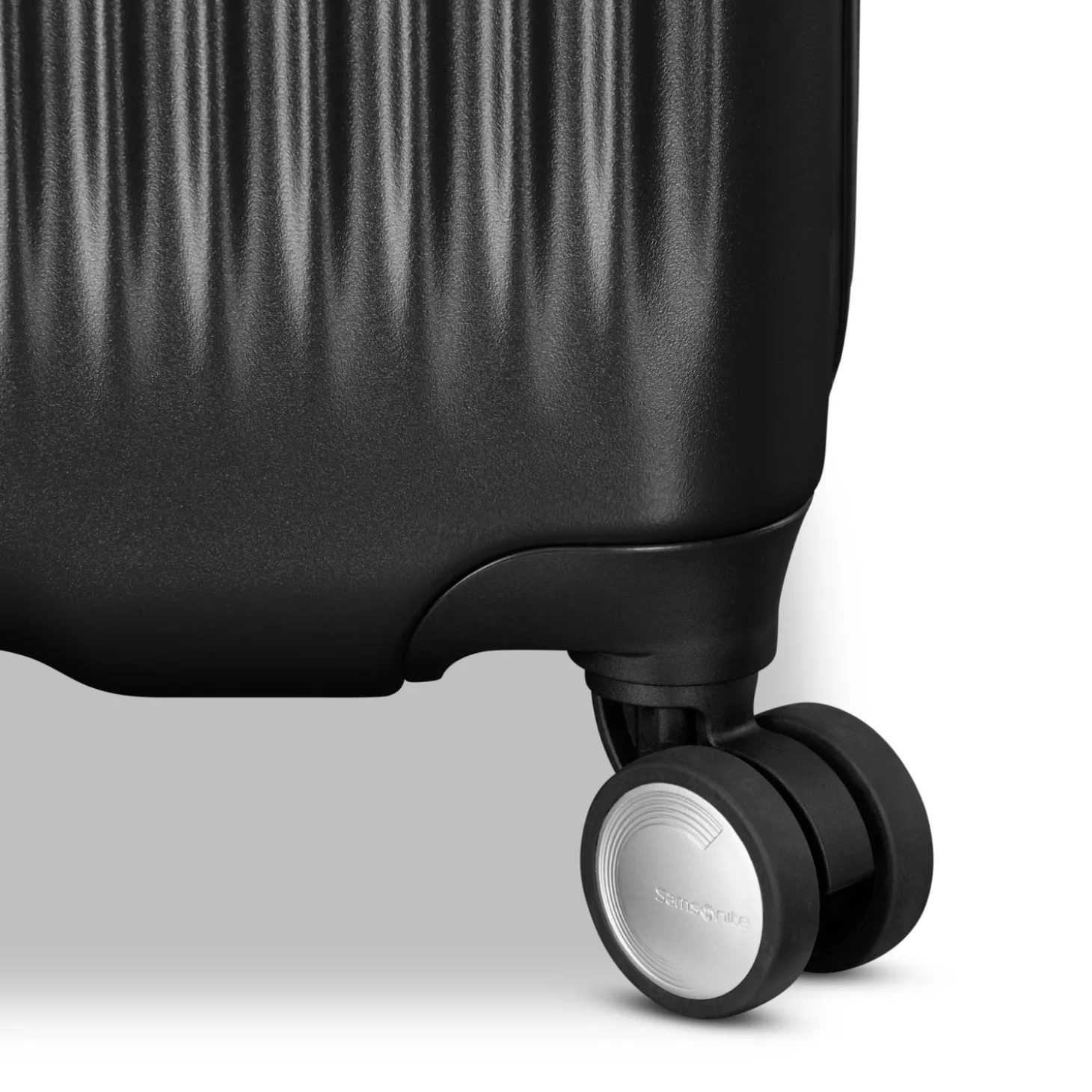 Samsonite Opto 4 Medium Spinner